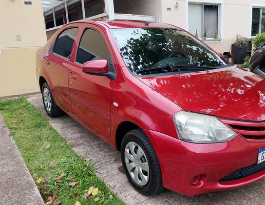 TOYOTA ETIOS 1.5 X SEDAN 16V FLEX 4P MANUAL